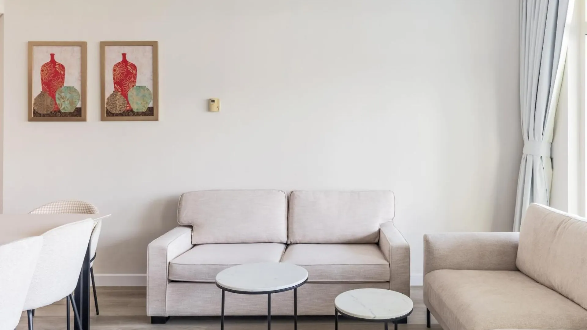 Apartment Bright 2 Bedroom Apartment, Beach & Pool Access Dubai United Arab Emirates