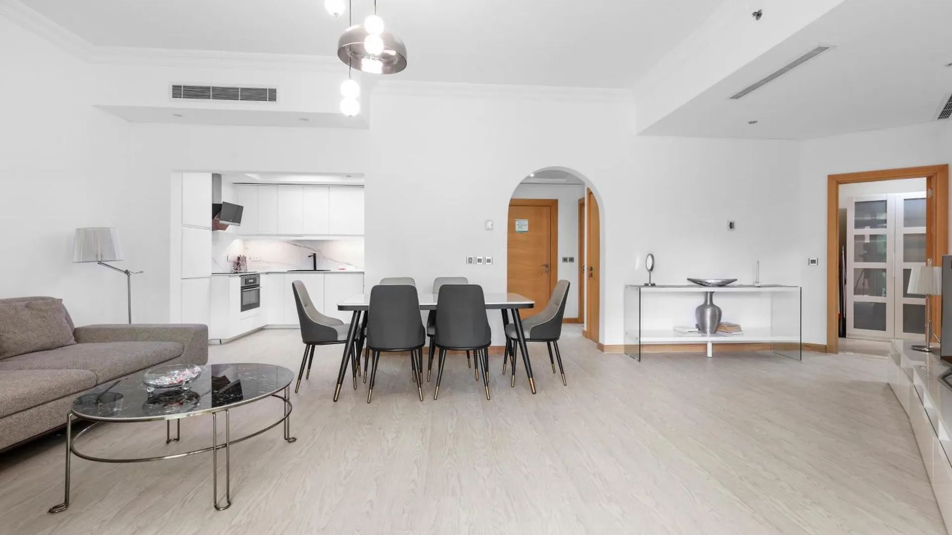 Bright 2 Bedroom Apartment, Beach & Pool Access Dubai United Arab Emirates