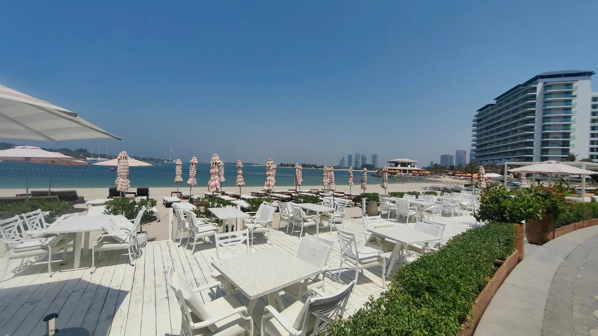 Bright 2 Bedroom Apartment, Beach & Pool Access 迪拜 阿拉伯联合酋长国