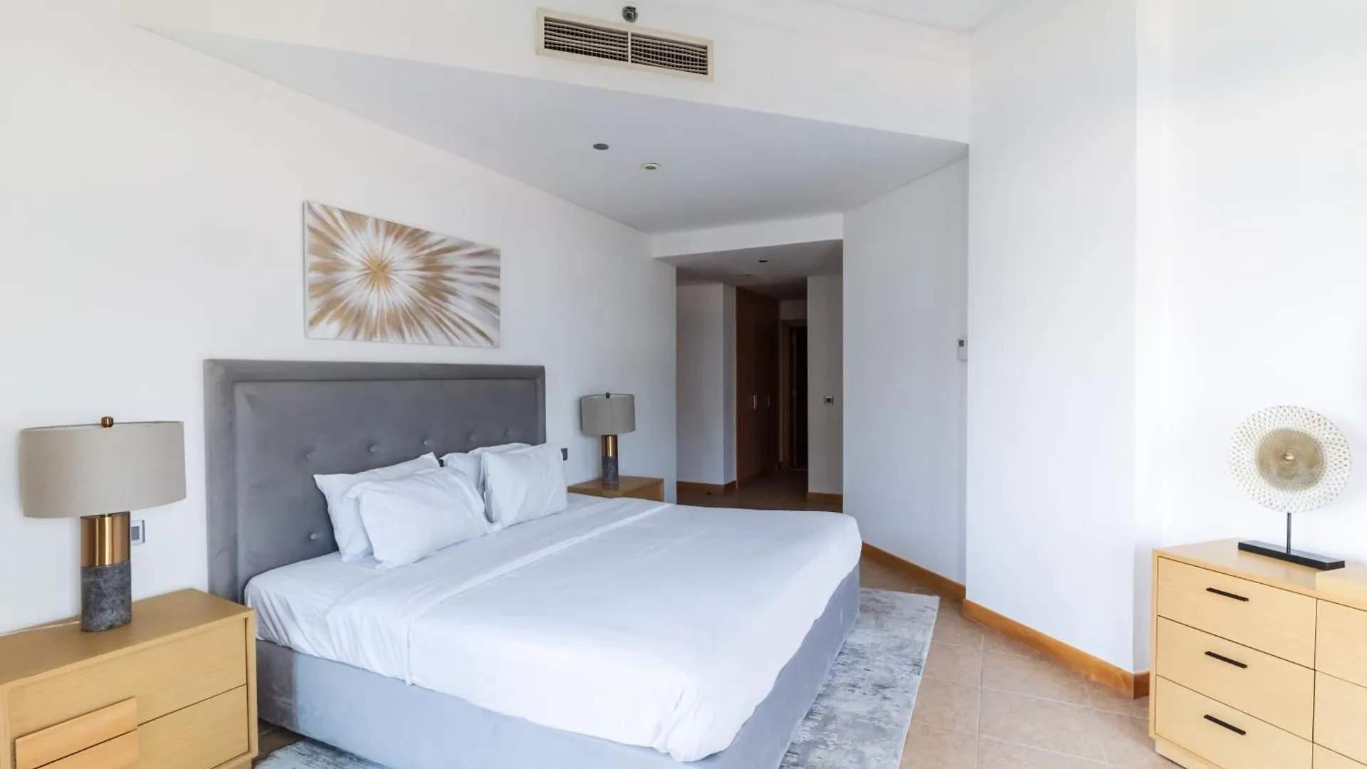 公寓 Bright 2 Bedroom Apartment, Beach & Pool Access 迪拜 阿拉伯联合酋长国